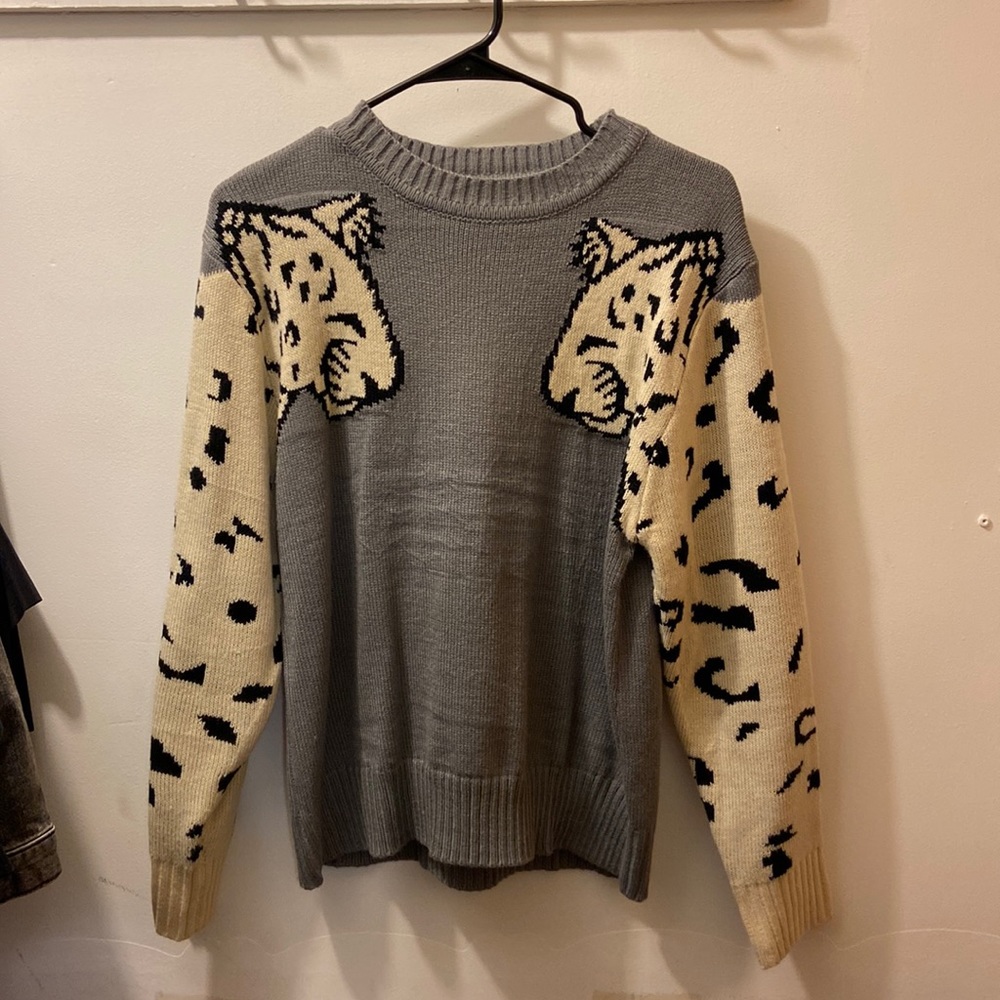 Cheetah arm sweater